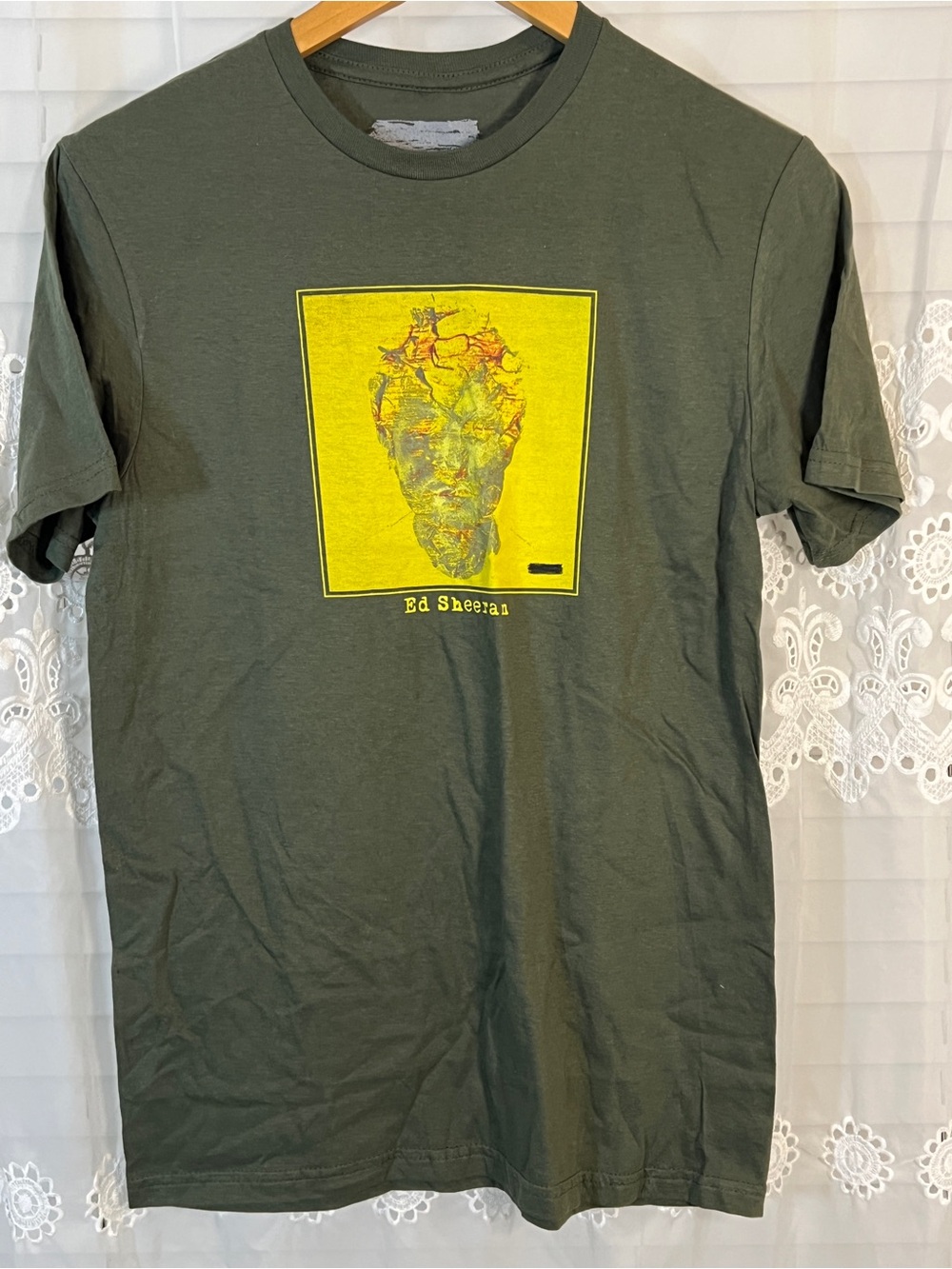 NEW Ed Sheeran Small Graphic print band concert cotton short sleeve t shirt